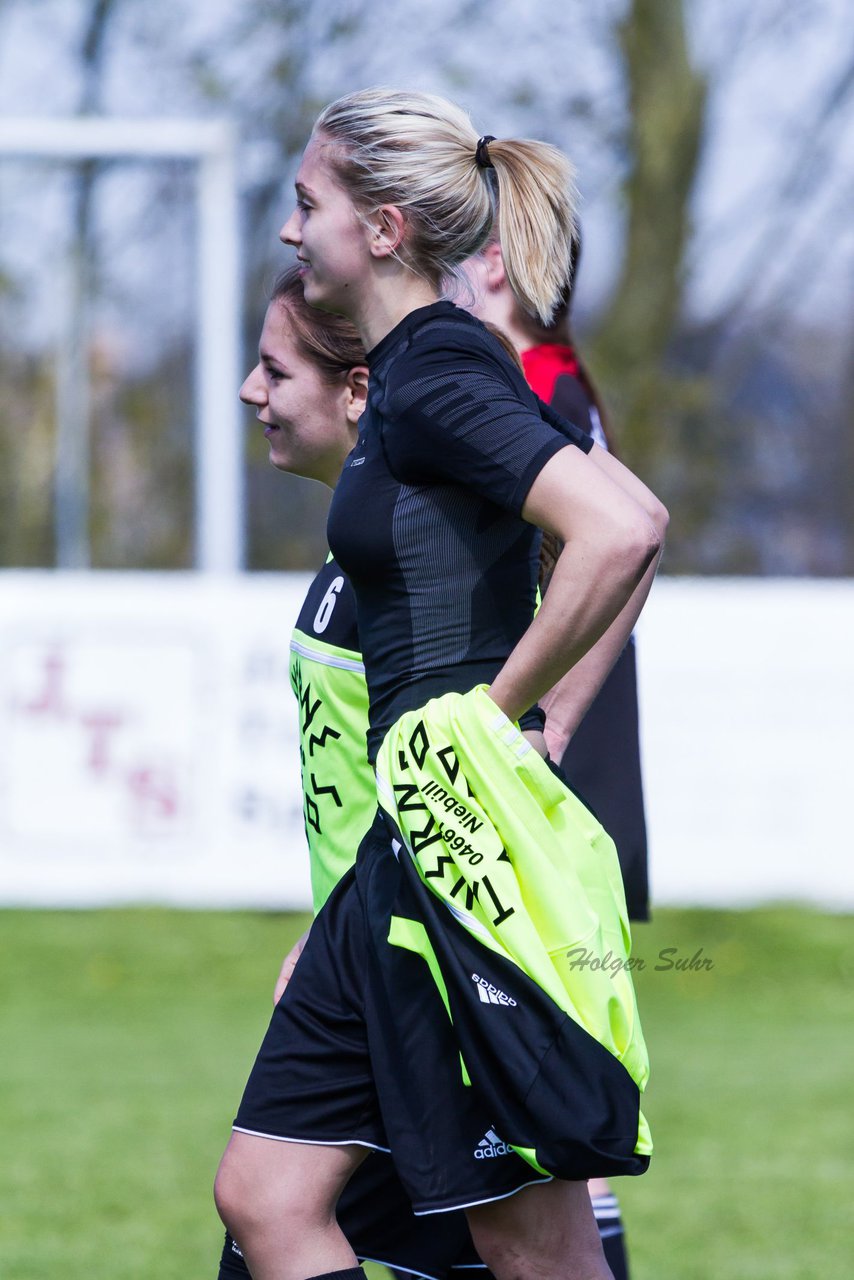 Bild 446 - Frauen SV Frisia 03 Risum Lindholm - Heider SV : Ergebnis: 8:0